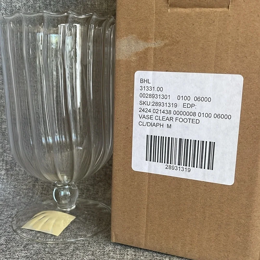 BHLDN Anthropologie Scalloped Glass Vase M. NEW